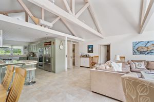 Photo 30- click for photo gallery